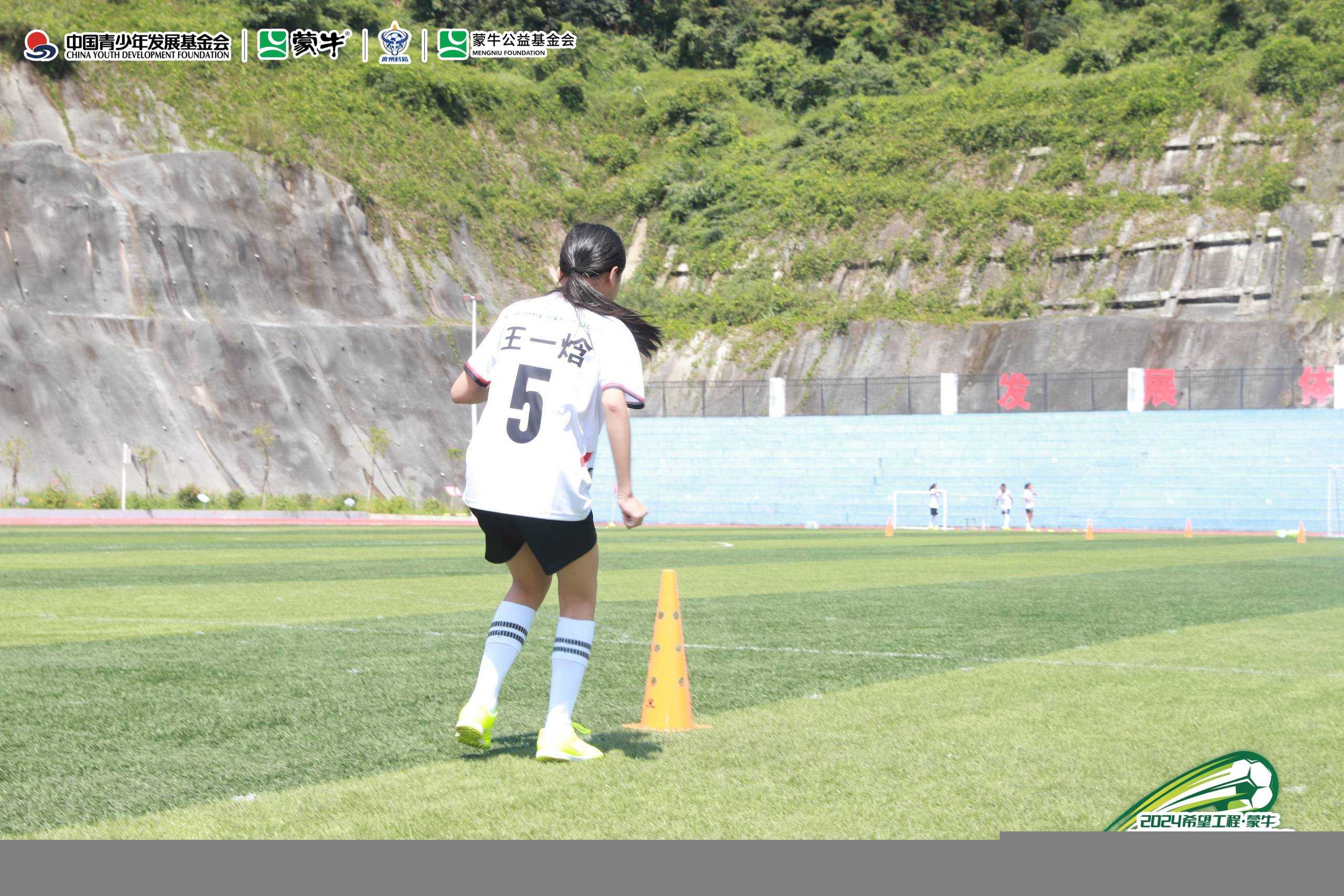 a90bebc0fd11c4d322483079b24400b4_arrb--159159--ai6_prod_47313737_686677--4.jpg