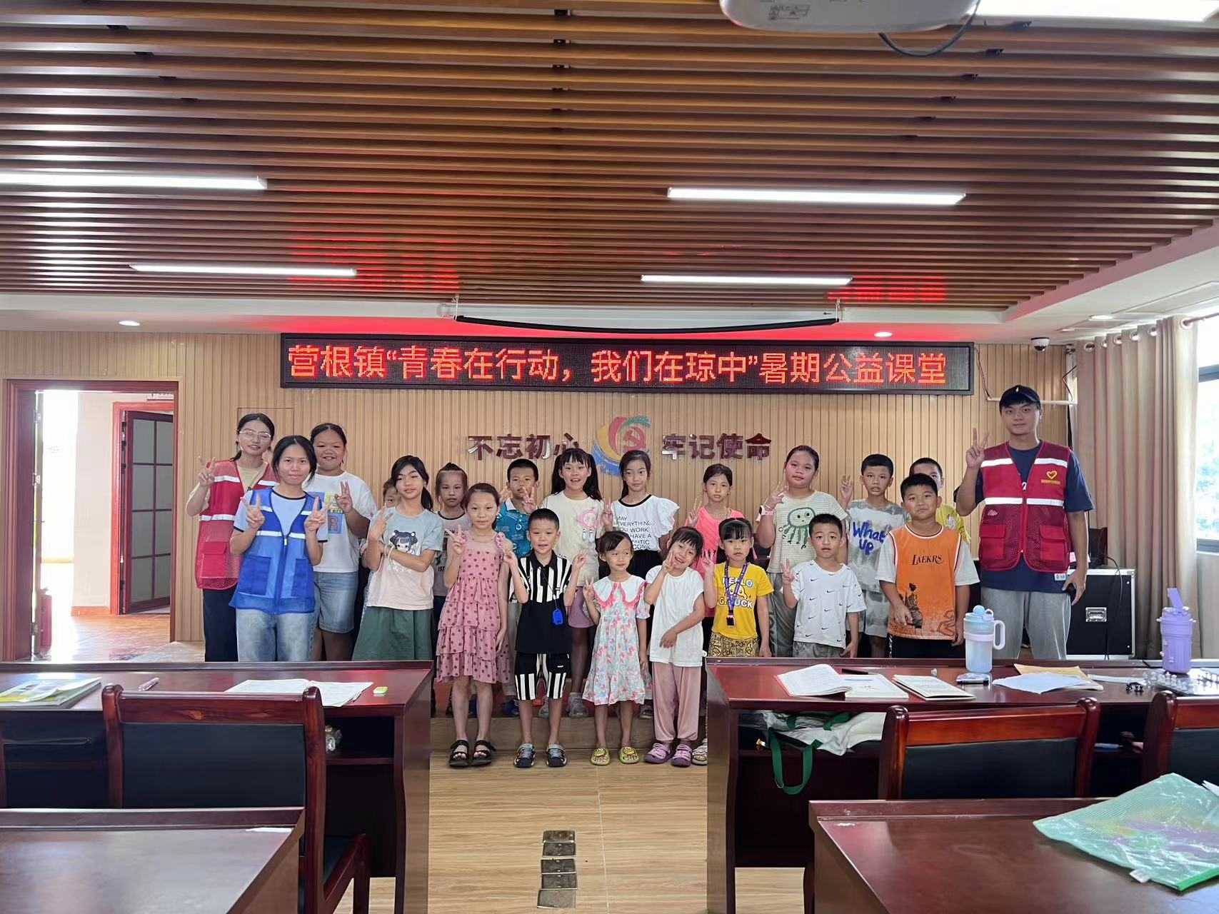 aad34f4bf51a6108b39b9aaefbaabc4.jpg